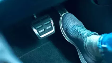One-Pedal Driving: A Deep Dive into EV Braking Tech